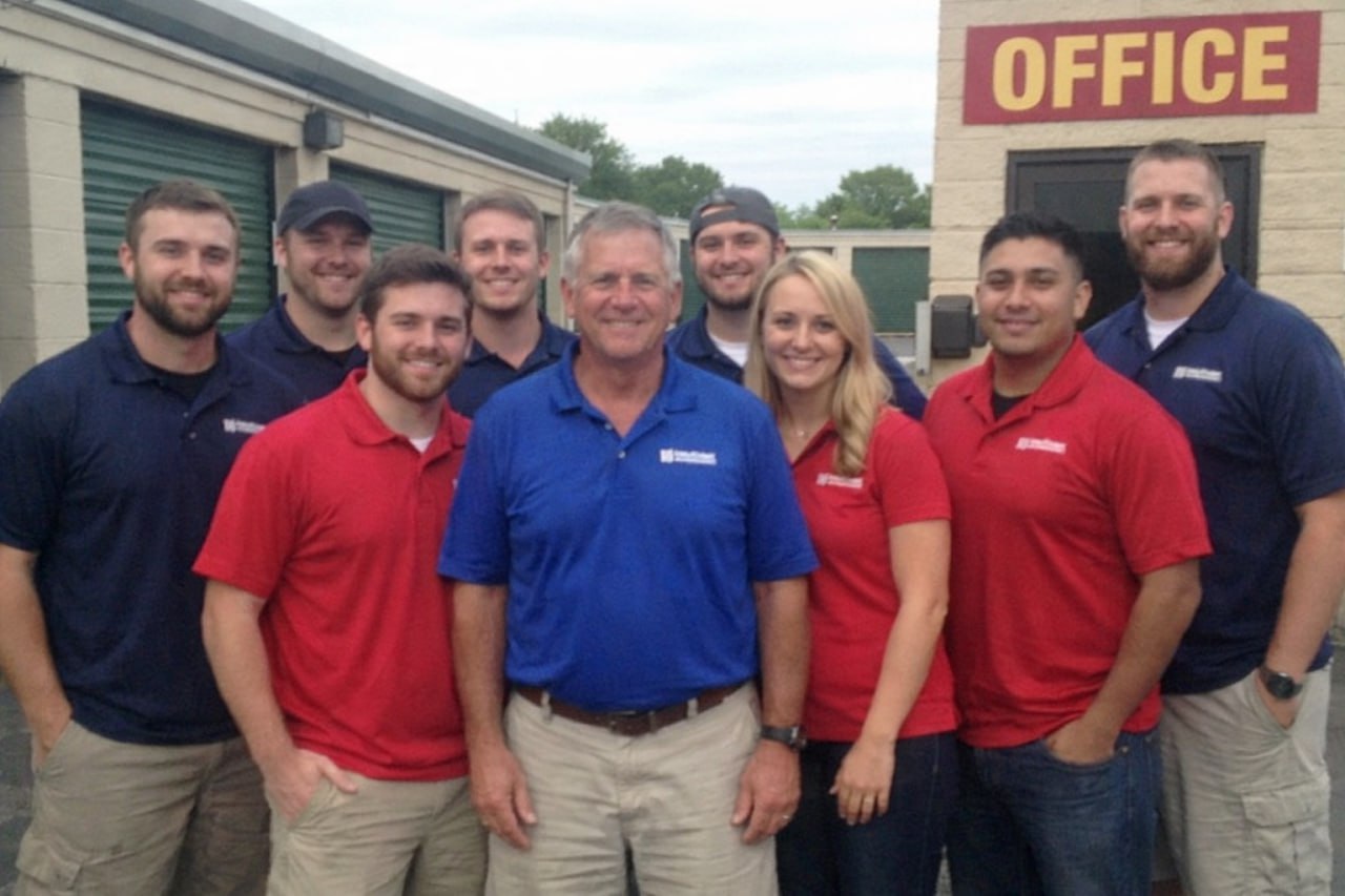 Water damage restoration professionals in Mansfield, OH